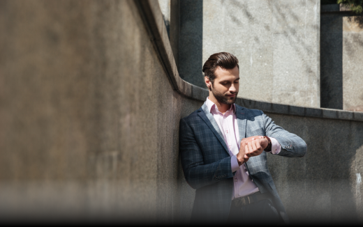 The 10 Best Men’s Watches to Wear with Office Dress