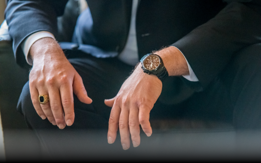 Minimalist Jewel Accessory Trend is Over. Time for Big Rings